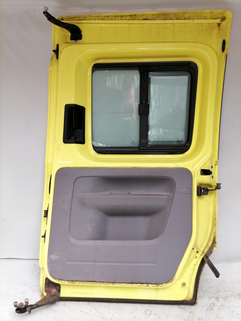 VW Caddy 2K original Schiebet&uuml;r rechts Gelb Bj.2007